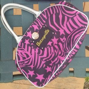 Betseyville Satchel & Makeup Case ✨sale✨